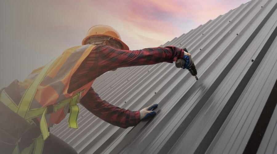Professional gutter cleaning in Fort Bridger, WY